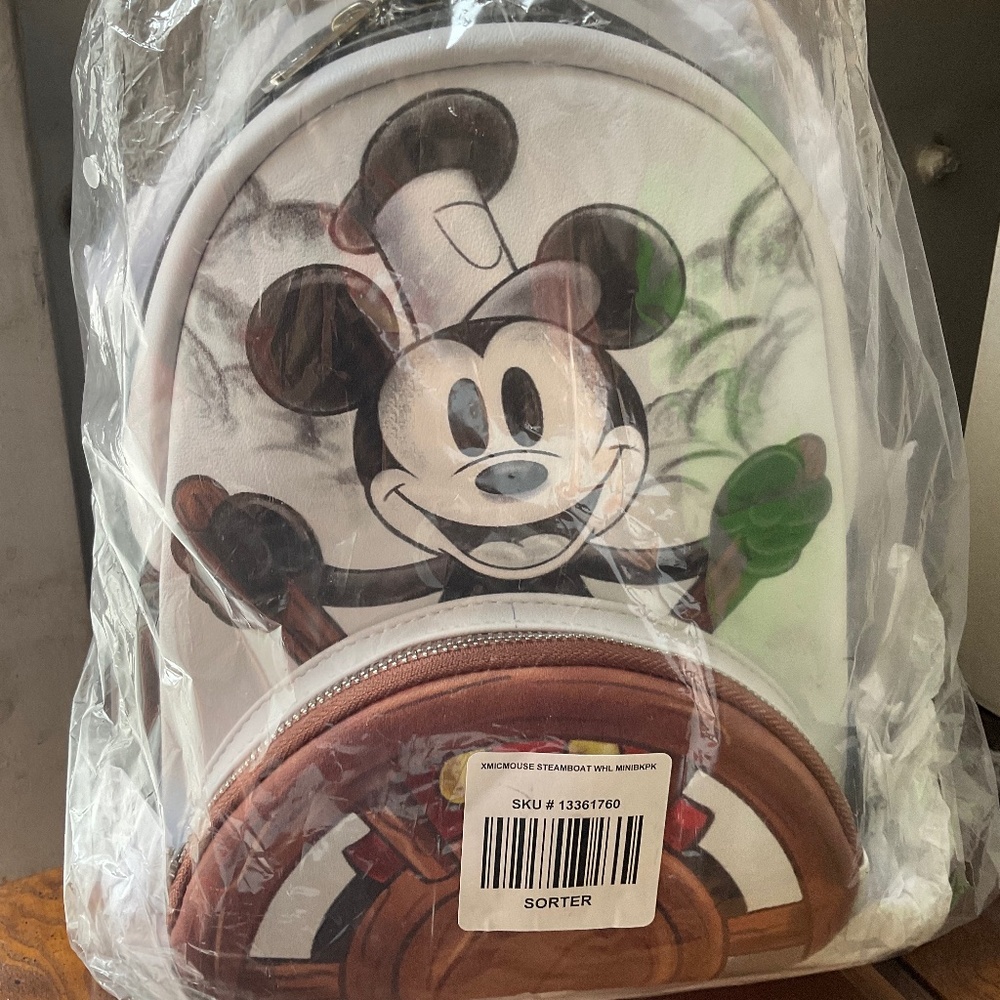 Disney Mickey loungefly